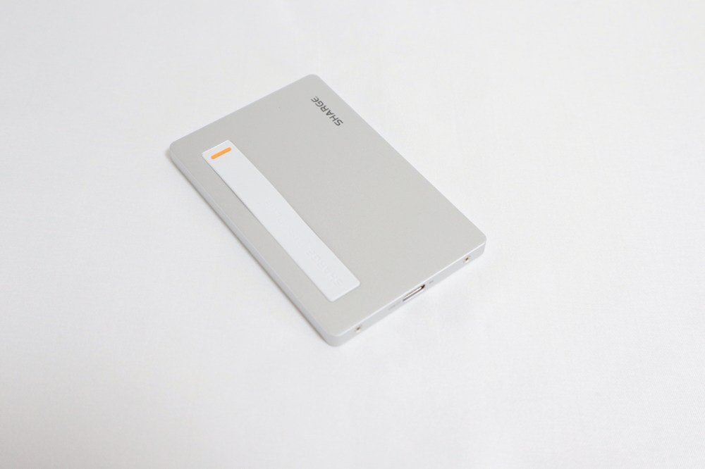SHARGE Disk Plus SSDエンクロージャーの外観