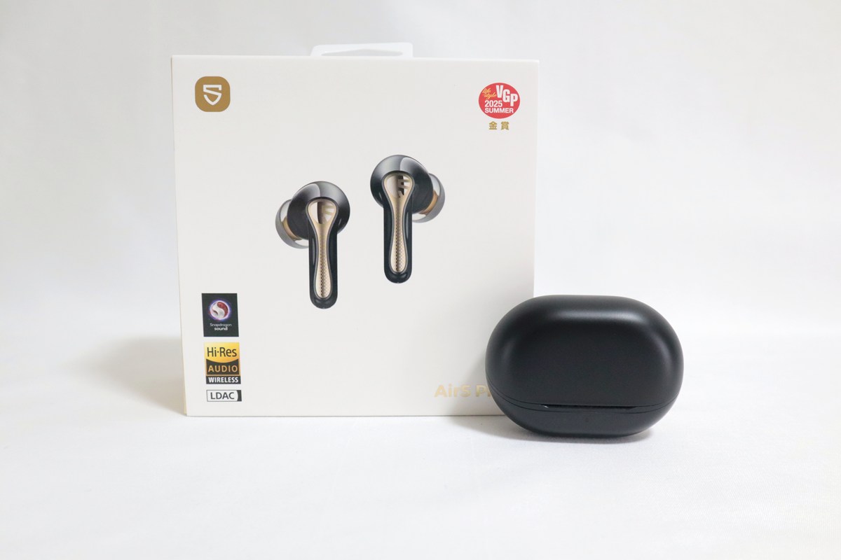 SOUNDPEATS Air5 Pro+レビュー｜MEMS×aptX Losslessで最強クラスの高音質！Air5 Proとの違いも解説