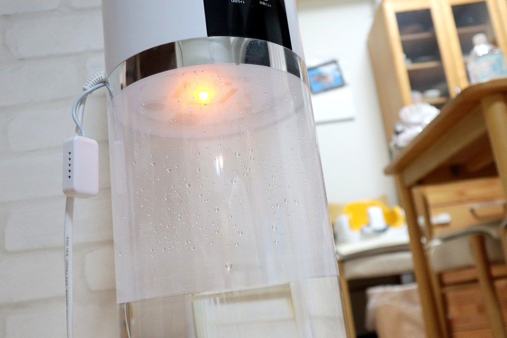 UVモード＋加熱モードだとオレンジ色