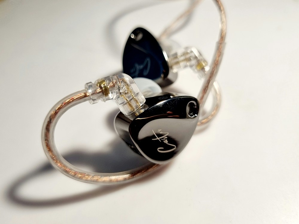 KZイヤホンをシリーズごとにざっくり解説