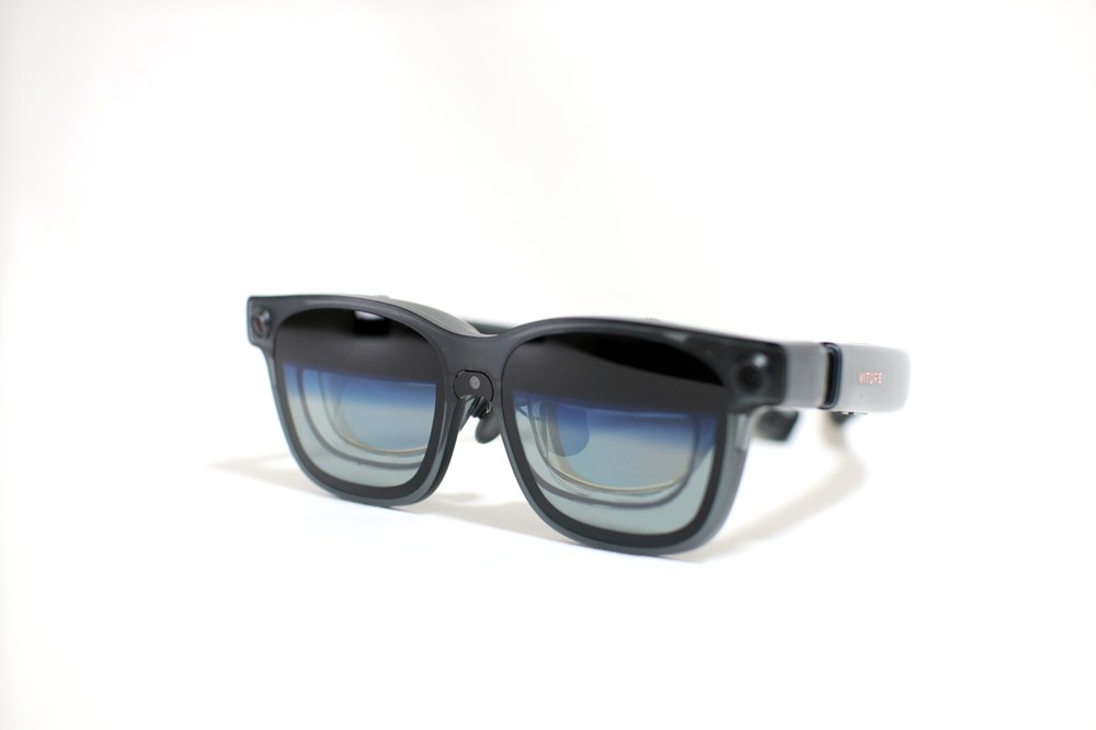 VITURE Luma Ultra XR/ARグラスの外観